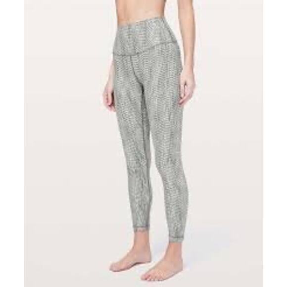 Lululemon Wunder Under HR Leggings Size 4 - Picture 1 of 6